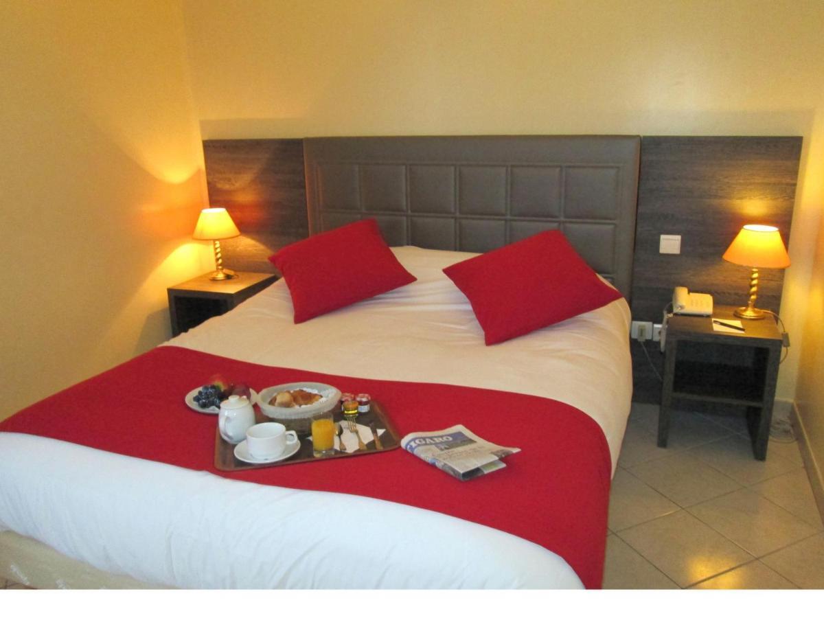 Hotel Ariane Istres Cameră foto
